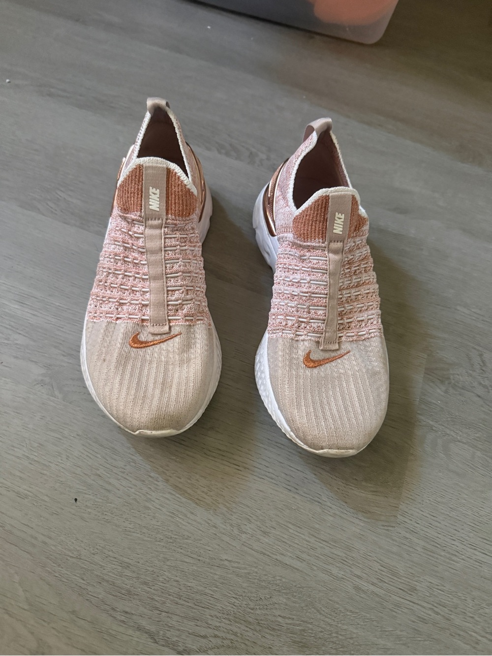 Nike Women’s Slip-On Knit Sneakers - Blush Pink with Copper Swoosh
